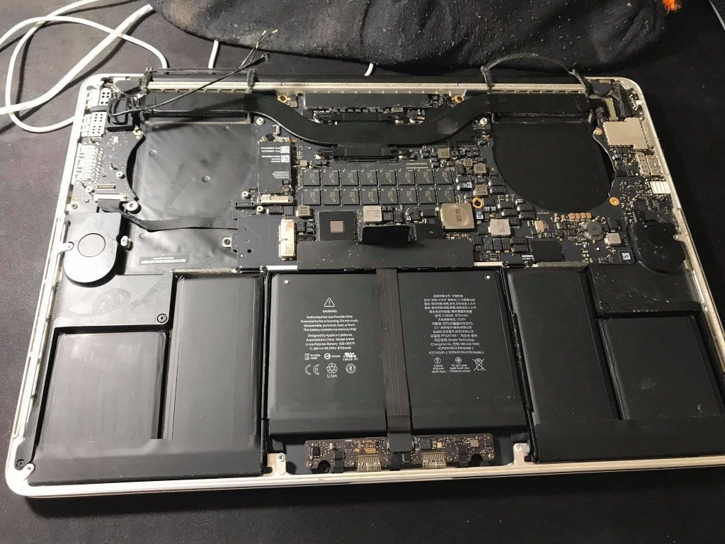 macbook pro 2015 screen replacement